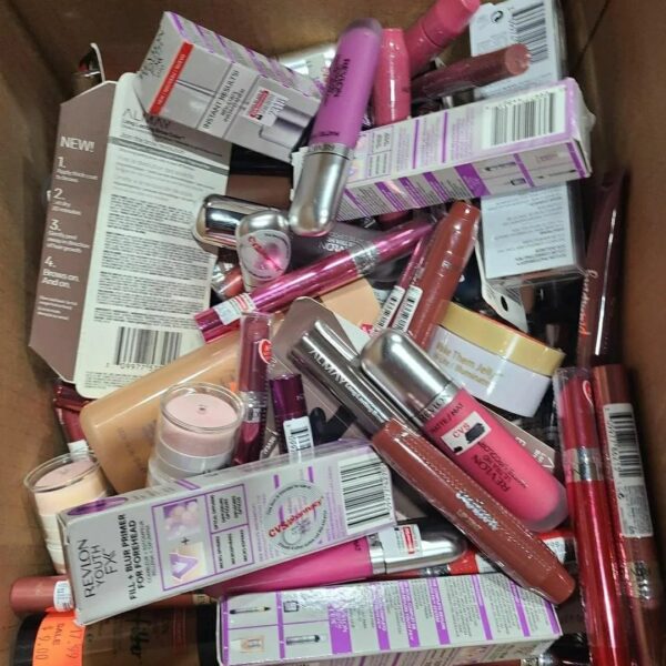 All In One Makeup Pallet - Image 3